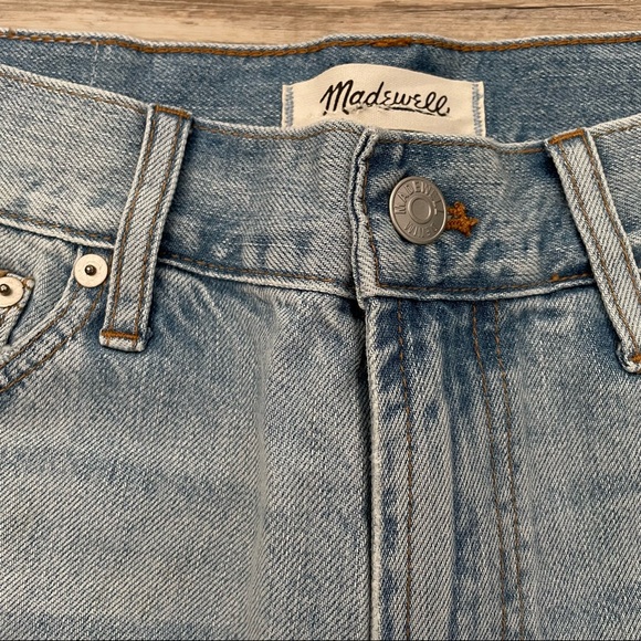 Madewell Perfect Summer Jean Ankle Mom Jean in Fitzgerald Wash. - Picture 5 of 10
